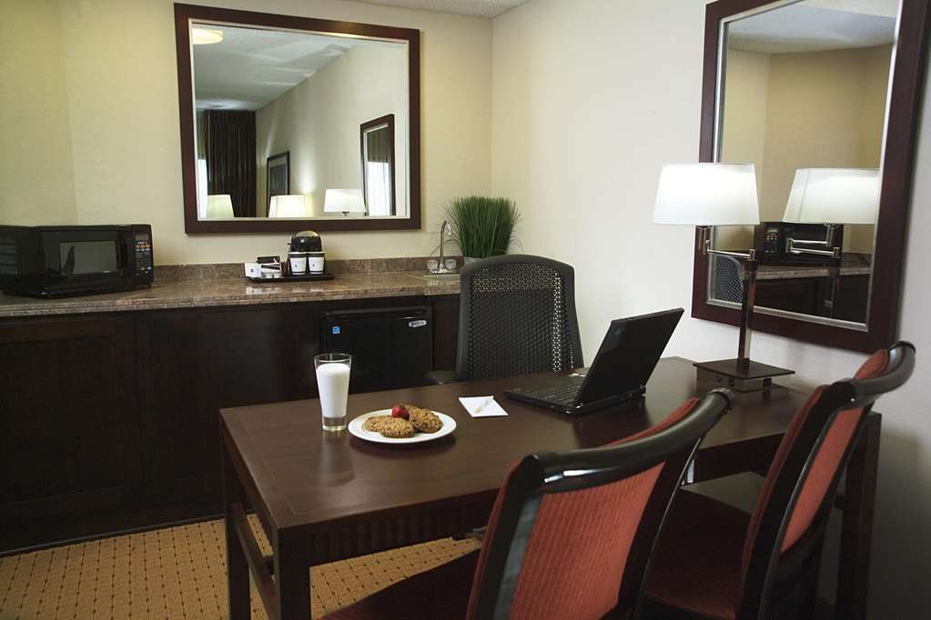 Doubletree By Hilton Tampa Rocky Point Waterfront酒店 客房 照片